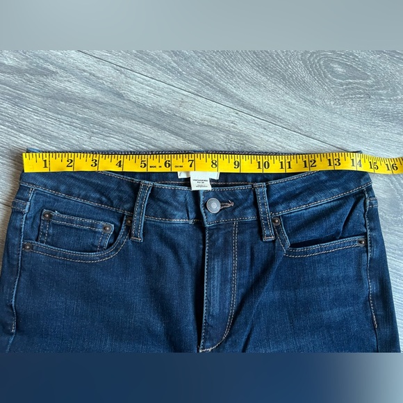 Goodthreads Women's Mid-Rise Slim Straight Jeans Dark wash. Size 28 - Picture 13 of 15